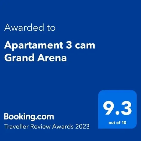 3 Cam Grand Arena Apartment *